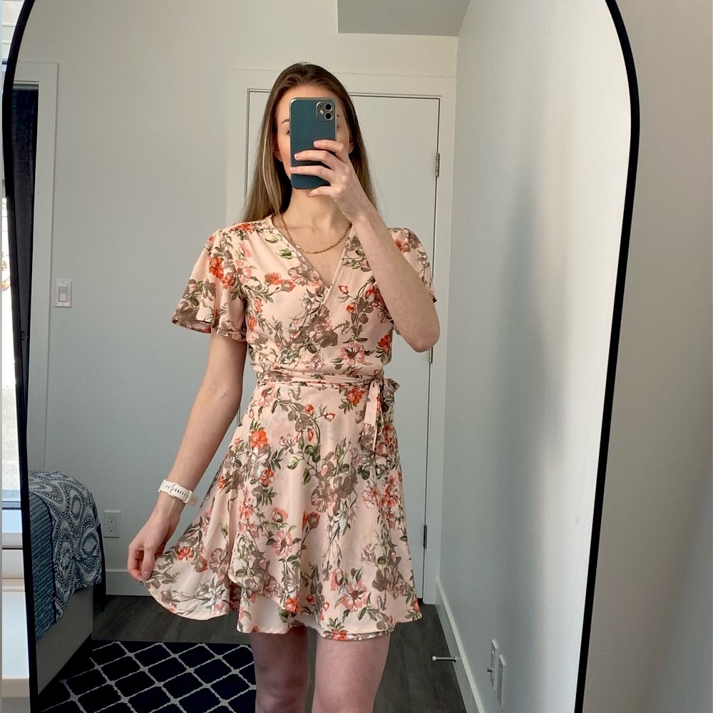 Moiety Peach Floral Wrap Dress - Medium - Wedding Guest - Cottagecore